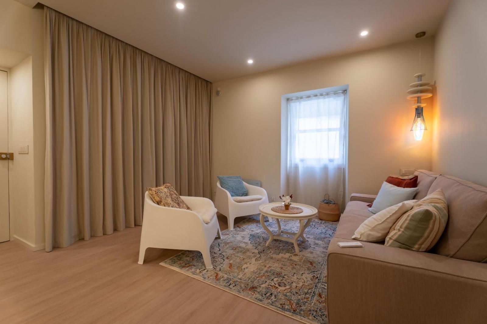 Mina Nai Apartment Ferrol Esterno foto