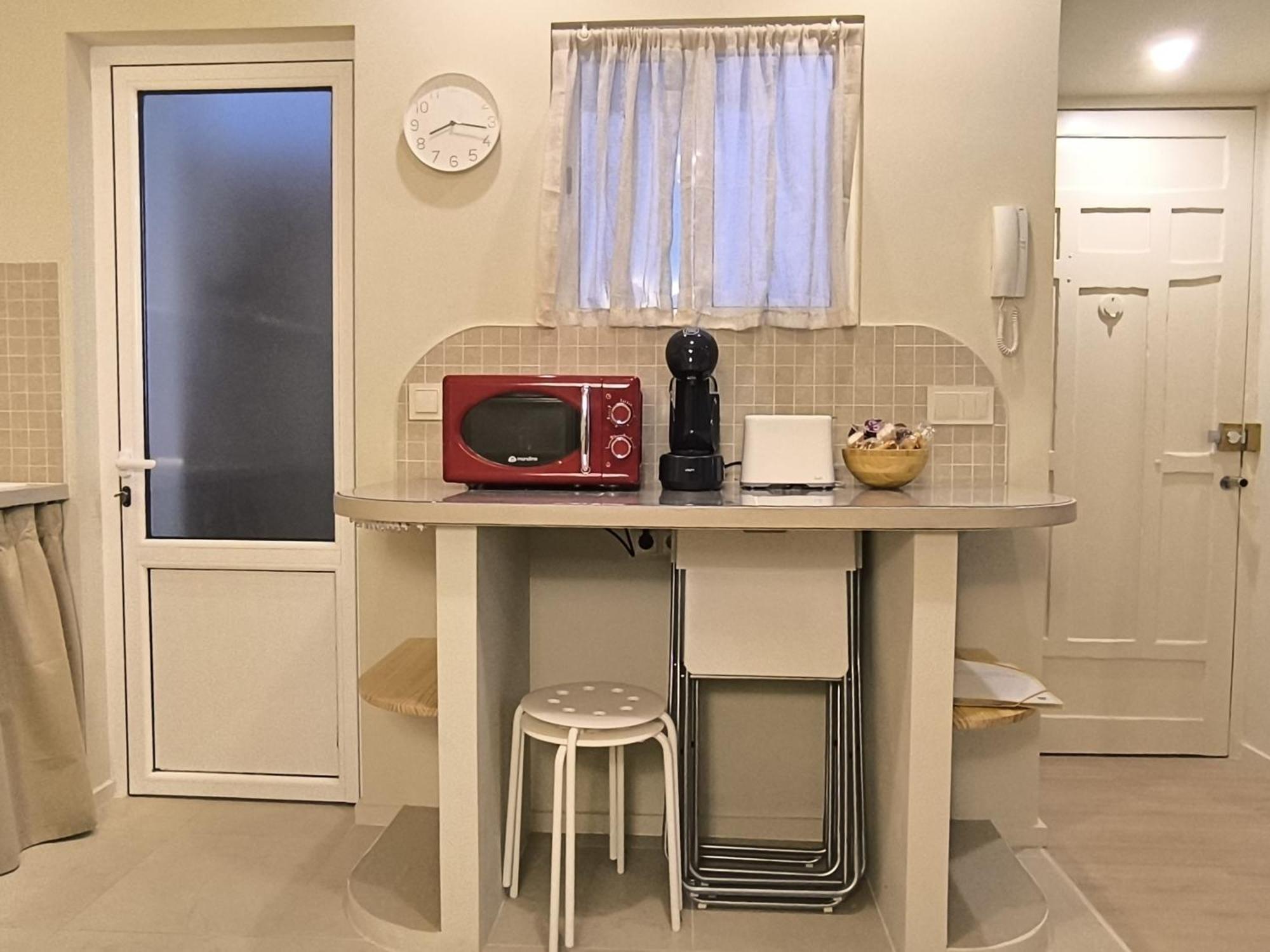 Mina Nai Apartment Ferrol Esterno foto